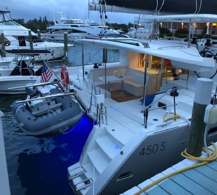 Starboard Side of 450S Lagoon Catamaran Yacht