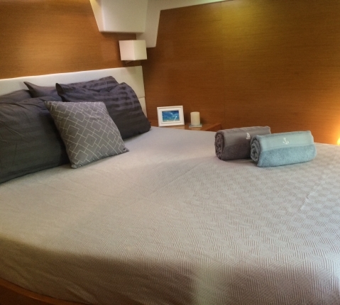 LAGOON 560 Catamaran Yacht