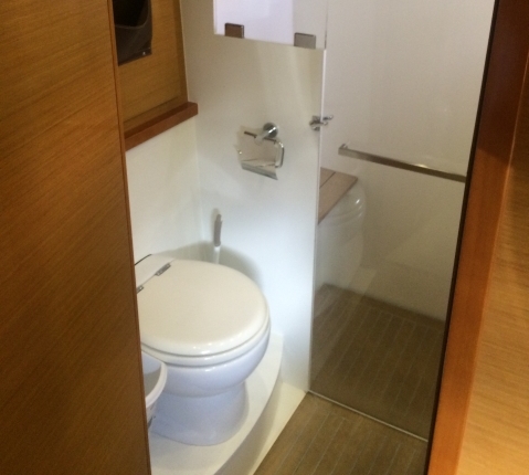 LAGOON 560 Catamaran Yacht