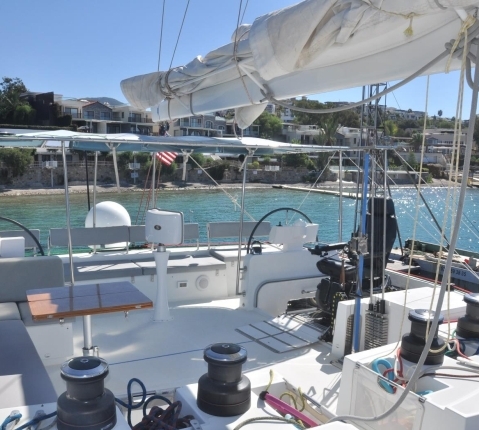 Universal Gym of LAGOON 620 Catamaran Yacht