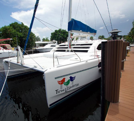 Starboard Bow of Leopard 46 Catamaran